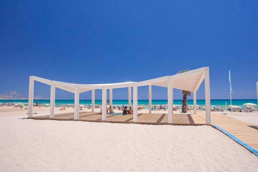 Charming Apartment In Alicante Near The Sea & City Center Kültér fotó